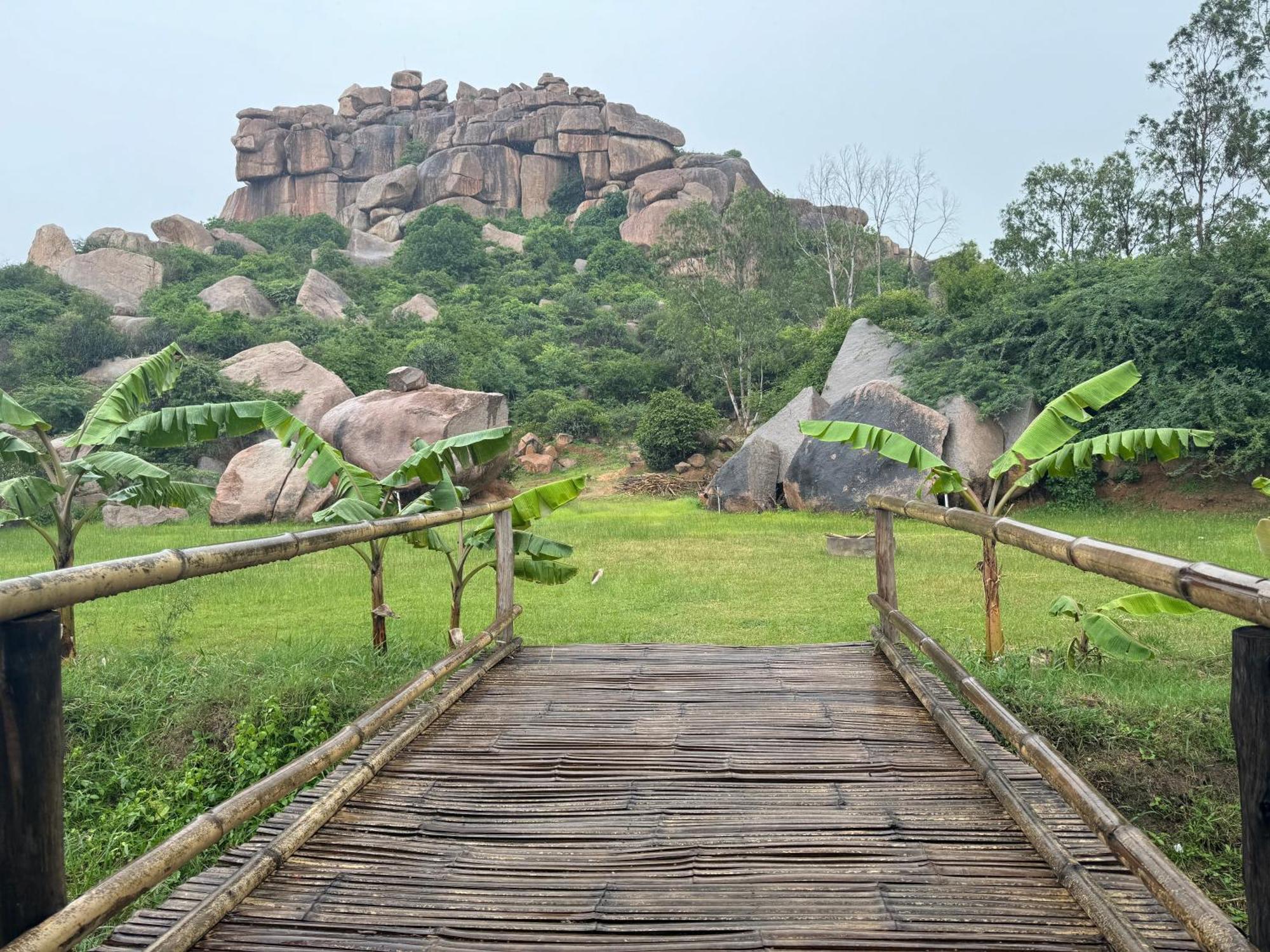 Hill Stone View Hampi Hotell Exteriör bild